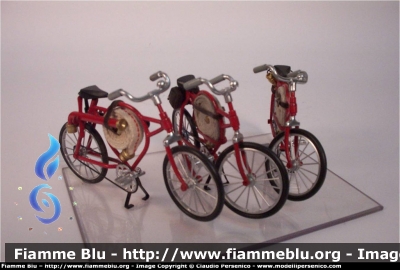 Biciclette da soccorso
Vigili del Fuoco
Anno 1900 circa
Modelli in scala 1:14
