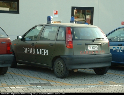 Fiat Punto I serie
Carabinieri
presso Esercito Italiano
EI 942 DN
Parole chiave: Fiat Punto_Iserie EI942DN