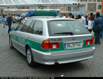 Bmw 520 E39 Touring II serie
Bundesrepublik Deutschland - Germania
Bundespolizei - Polizia di Stato 
-vecchia livrea-
Parole chiave: Bmw 520_E39_Touring_IIserie Festa_della_Polizia_2005