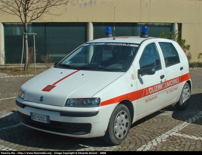 Fiat Punto II serie
Polizia Municipale Pietrasanta
Parole chiave: Fiat Punto_IIserie PM_Pietrasanta
