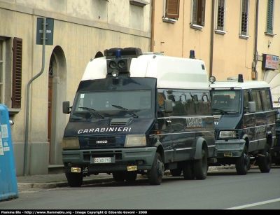 Iveco Daily II serie
Carabinieri
II Battaglione "Liguria"
Parole chiave: Iveco Daily_IIserie CCAS716