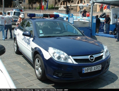 Opel Vectra III serie
Rzeczpospolita Polska - Polonia
Policja - Polizia di Stato 
Parole chiave: Opel Vectra_IIIserie Festa_della_Polizia_2007