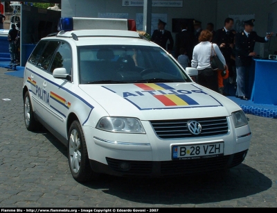 Volkswagen Passat Variant V serie
România - Romania
Politia
Parole chiave: Volkswagen Passat_Variant_Vserie Festa_della_Polizia_2007