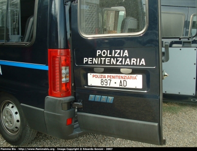 Fiat Ducato Maxi III Serie
Polizia Penitenziaria
Automezzo Protetto per il Trasporto di Detenuti
POLIZIA PENITENZIARIA 897 AD
Parole chiave: Fiat Ducato_IIIserie PoliziaPenitenziaria897AD Cieli_Vibranti_di_Musica_e_Stelle_2007