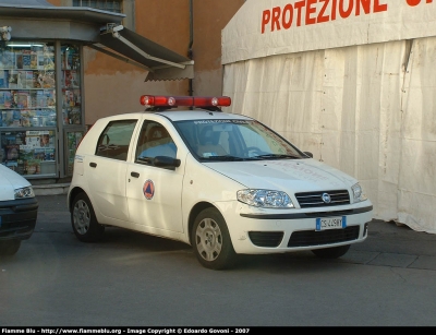 Fiat Punto III serie
Protezione Civile Comune di Pisa
Parole chiave: Fiat Punto_IIIserie PC_Pisa Giornate_della_Protezione_Civile_Pisa_2007