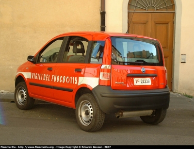 Fiat Nuova Panda 4x4
Vigili del Fuoco
VF24339

Parole chiave: Fiat Nuova_Panda_4x4 VF24339 Giornate_della_Protezione_Civile_Pisa_2007