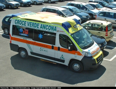 Fiat Ducato X250
Croce Verde Ancona
Allestita Aricar
Parole chiave: Fiat Ducato_X250 118_Ancona Ambulanza