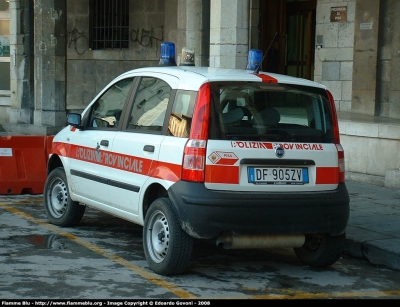 Fiat Nuova Panda 4x4
Parole chiave: Polizia_Provinciale_Toscana Fiat_Nuova_Panda Pisa