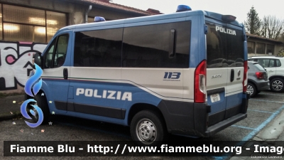 Fiat Ducato X290
Polizia di Stato
POLIZIA N5130
Parole chiave: Fiat Ducato_X290 POLIZIAN5130
