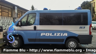 Fiat Ducato X290
Polizia di Stato
POLIZIA N5130
Parole chiave: Fiat Ducato_X290 POLIZIAN5130