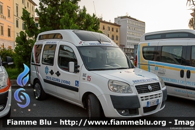 Fiat Doblò II serie
Pubblica Assistenza Croce Azzurra Livorno
Codice Automezzo: 15
Parole chiave: Fiat Doblò_IIserie