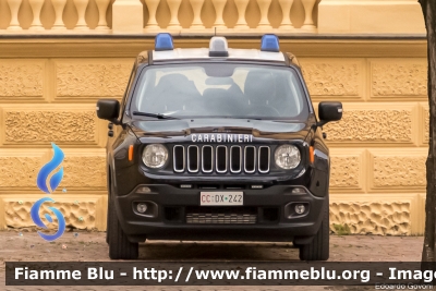 Jeep Renegade
Carabinieri
7° Reggimento "Trentino Alto Adige" Laives (BZ)
CC DX 242
Parole chiave: Jeep Renegade CCDX242