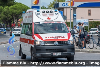 Volkswagen Transporter T6
Croce Rossa Italiana
Comitato Locale di Lipomo CO
Allestita Aricar
CRI 376 AG
In scorta alla Tirreno-Adriatico 2020
Parole chiave: Volkswagen Transporter_T6 CRI376AG Ambulanza