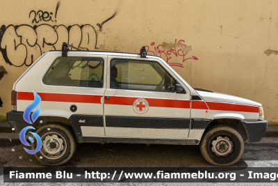 Fiat Panda 4x4 II serie
Croce Rossa Italiana
Comitato Provinciale di Pisa
Con sistema di trazione 4x4 Steyr-Puch
CRI A604A
Parole chiave: Fiat Panda_4x4_IIserie CRIA604A