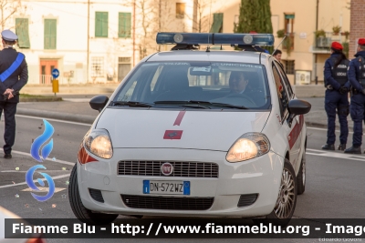Fiat Grande Punto
Polizia Municipale Cascina (PI)
Allestita Ciabilli
Codice Automezzo: 32
Parole chiave: Fiat Grande_Punto SanSebastiano2020