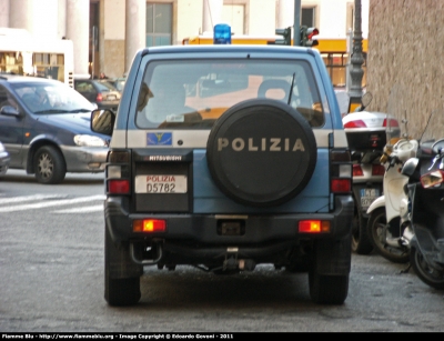 Mitsubishi Pajero Swb II serie
Polizia di Stato
Polizia Ferroviaria
POLIZIA D5782
con stemma polfer con sfondo azzurro presente solo sul bagagliaio
Parole chiave: Mitsubishi Pajero_Swb_IIserie POLIZIAD5782