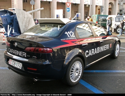 Alfa Romeo 159
Carabinieri
Parole chiave: Alfa_Romeo 159 CCCB174