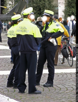 Uniforme Agenti 
Polizia Municipale La Spezia
Parole chiave: PM_La_Spezia