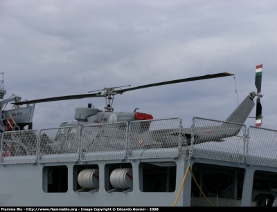 Nave F573 "Scirocco"
Marina Militare
elicottero imbarcato
Parole chiave: Nave F573 "Scirocco" festa_forze_armate