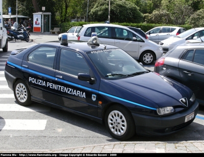 Alfa Romeo 146 I serie
Polizia Penitenziaria
556 AC
Parole chiave: Alfa-Romeo 146_Iserie PoliziaPenitenziaria556AC Festa_della_Polizia_2009