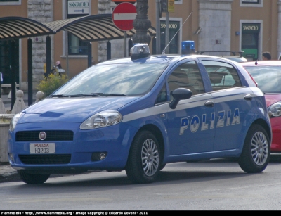 Fiat Grande Punto
Polizia di Stato
POLIZIA H3203
Parole chiave: Fiat Grande_Punto POLIZIAH3203
