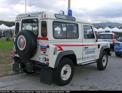 Land Rover Defender 90
Associazione Nazionale Carabinieri
Sezione di Livorno 
Parole chiave: Land-Rover Defender_90