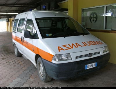Fiat Scudo II serie
Ippodromo di San Rossore
Parole chiave: Fiat Scudo_IIserie Ambulanza