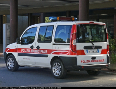 Fiat Doblò II serie
Polizia Municipale Lucca
POLIZIA LOCALE YA 798 AA
Parole chiave: Fiat Doblò_IIserie POLIZIALOCALEYA798AA