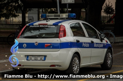 Fiat Grande Punto
Polizia Municipale Castel Maggiore (BO)
POLIZIA LOCALE YA 024 AG
Parole chiave: Fiat Grande_Punto POLIZIALOCALEYA024AG