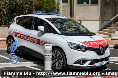 Renault Scenic IV serie
Principatu de Múnegu - Principauté de Monaco - Principato di Monaco
Police
Parole chiave: Renault Scenic_IVserie