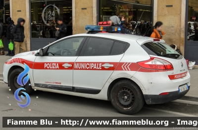 Renault Megane III serie
Polizia Municipale Firenze
CODICE AUTOMEZZO: 54
POLIZIA LOCALE YA 005 AG
Parole chiave: Renault Megane_IIIserie POLIZIALOCALEYA005AG