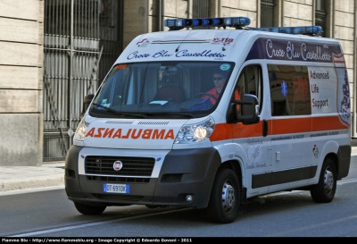 Fiat Ducato X250
Pubblica Assistenza Croce Blu Castelletto Genova
Parole chiave: Fiat Ducato_X250 Ambulanza