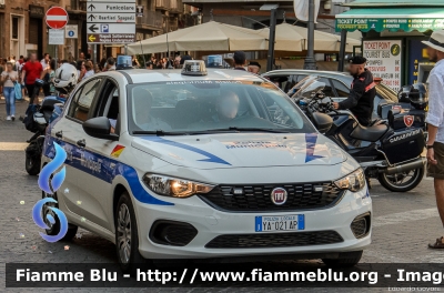 Fiat Nuova Tipo
Polizia Municipale Napoli
Codice Automezzo: 03
POLIZIA LOCALE YA 021 AP
Parole chiave: Fiat Nuova_Tipo POLIZIALOCALEYA021AP