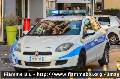 Fiat Nuova Bravo
Polizia Municipale Castellammare di Stabia (NA)
POLIZIA LOCALE YA 594 AG
Parole chiave: Fiat Nuova_Bravo POLIZIALOCALEYA594AG
