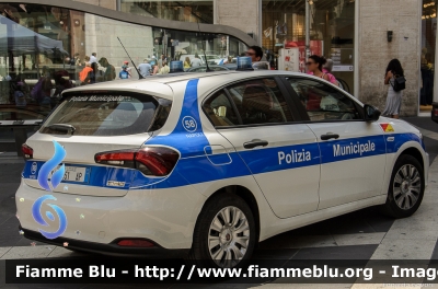 Fiat Nuova Tipo
Polizia Municipale Napoli
Codice Automezzo: 58
POLIZIA LOCALE YA 051 AP
Parole chiave: Fiat Nuova_Tipo POLIZIALOCALEYA051AP