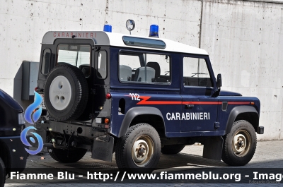 Land-Rover Defender 90
Carabinieri
CC AY 935
Parole chiave: Land-Rover Defender_90 CCAY935