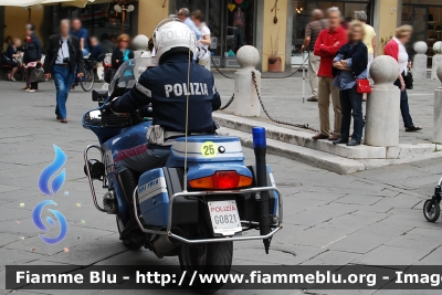 Bmw R850RT II serie
Polizia di Stato
Polizia Stradale
scorta 1000 Miglia 2014
POLIZIA G0821
Parole chiave: Bmw R850RT_IIserie POLIZIAG0821