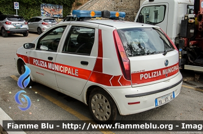 Fiat Punto Classic III serie
Polizia Municipale Rio (LI)
Allestita Ciabilli
POLIZIA LOCALE YA 975 AG
