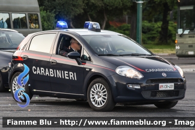 Fiat Punto VI serie
Carabinieri
Polizia Militare presso Aeronautica Militare
AM CR 401
Parole chiave: Fiat Punto_VIserie AMCR401 Festa_della_Repubblica_2018