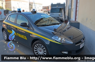 Fiat Nuova Bravo
Guardia di Finanza
GdiF 528 BF
Parole chiave: Fiat Nuova_Bravo GdiF528BF