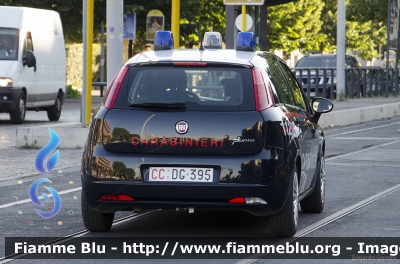 Fiat Grande Punto
Carabinieri
CC DG 395
Parole chiave: Fiat Grande_Punto CCDG395 Festa_della_Republica_2014