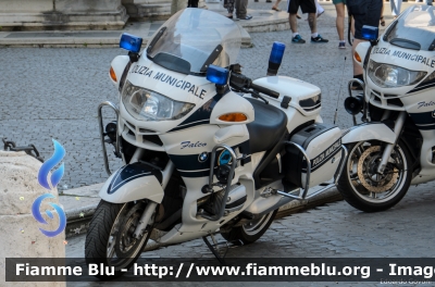 Bmw R850RT II serie
Polizia Municipale Roma
Parole chiave: Bmw R850RT_IIserie