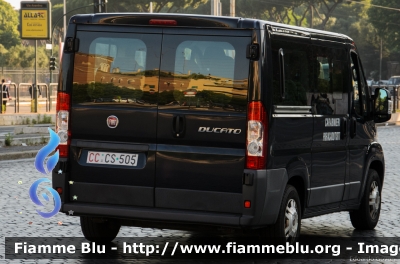 Fiat Ducato X250
Carabinieri
I° Reggimento Carabinieri "Tuscania"
CC CS 505
Parole chiave: Fiat Ducato_X250 CCCS505 festa_della_repubblica_2015