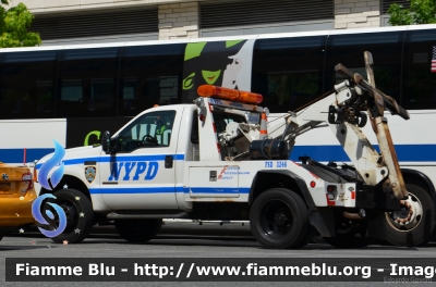Ford F550
United States of America - Stati Uniti d'America
New York Police Department (NYPD)
Fleet Services Division
Parole chiave: Ford F550