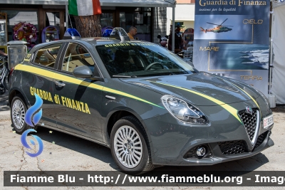 Alfa-Romeo Nuova Giulietta restyle
Guardia di Finanza
Seconda Fornitura
GdiF 306 BN
Parole chiave: Alfa-Romeo Nuova_Giulietta_restyle GdiF306BN Valore_Tricolore_2019