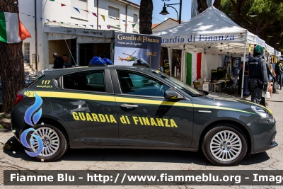 Alfa-Romeo Nuova Giulietta restyle
Guardia di Finanza
Seconda Fornitura
GdiF 306 BN
Parole chiave: Alfa-Romeo Nuova_Giulietta_restyle GdiF306BN Valore_Tricolore_2019