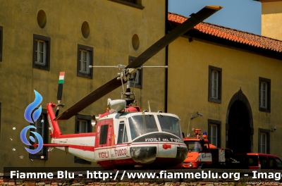 Agusta Bell AB204
Vigili del Fuoco
Museo Storico dei Vigili del Fuoco di Bellavista
VF 35
MM 8008
Parole chiave: Agusta Bell AB204