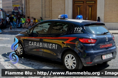 Renault Clio IV serie
Carabinieri
Allestimento Focaccia
Decorazione Grafica Artlantis
CC DJ 421
Parole chiave: Renault Clio_IVserie CCDJ421