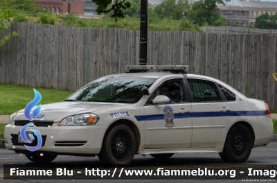 Chevrolet Impala
United States of America - Stati Uniti d'America
US Park Police
Parole chiave: Chevrolet Impala