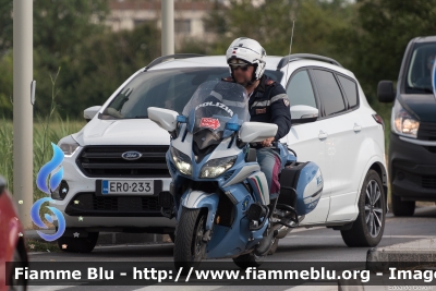 Yamaha FJR 1300 II serie
Polizia di Stato
Polizia Stradale
Allestimento Elevox
In scorta alla Mille Miglia 2022
Parole chiave: Yamaha FJR_1300_IIserie